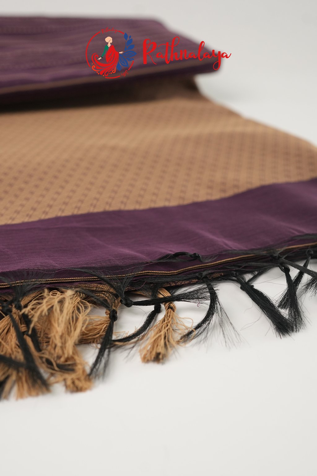 Rajathi Varnika Saree